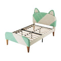 Ontwerp van een bed met kattenoren - modern en stijlvol, perfect voor kinderkamers